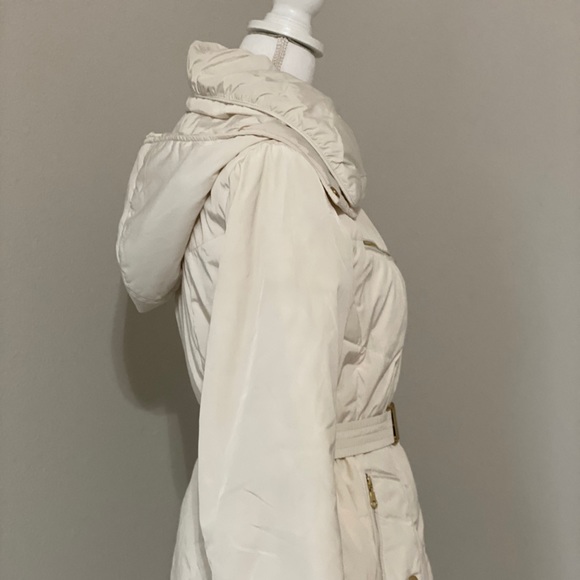 Cream Cole Haan Belted Down Puffer Jacket Medium - Picture 2 of 6
